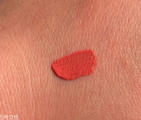 Mac唇釉哪個(gè)顏色最火？Tattoo my heart斬男色