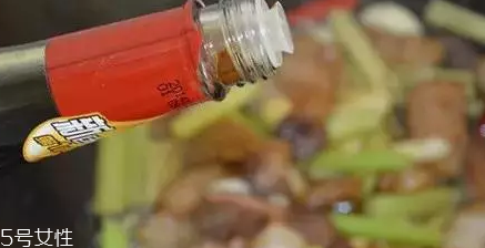 花椰菜炒肉怎么做好吃？這么做簡單又美味