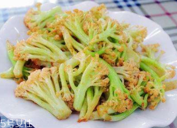 花菜炒多久能熟？5分鐘就足夠