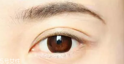 眉卡好用還是眉貼好用？眉貼更精確