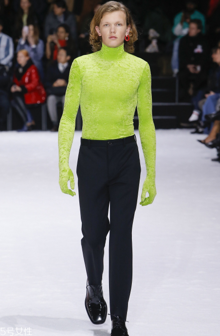 balenciaga巴黎世家2018秋冬系列好看嗎_有哪些款式？