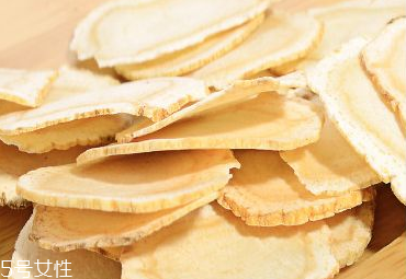 西洋參會(huì)影響睡眠嗎？別服用過量就不會(huì)
