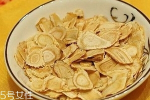 西洋參會(huì)推遲月經(jīng)嗎？這個(gè)是有可能的