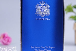 傳明酸和煙酰胺哪個好？可以一起用嗎