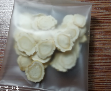 西洋參治失眠嗎？服用過(guò)量還會(huì)導(dǎo)致失眠