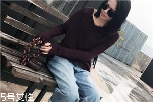 牛仔褲褲腿太緊怎么辦？這樣就解決了