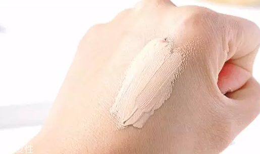 遮瑕液可以遮痣嗎？ 捷克dermacol遮瑕液遮痣測試