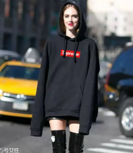 男生喜歡女生穿什么風格衣服？男生不能抵擋的穿衣風格