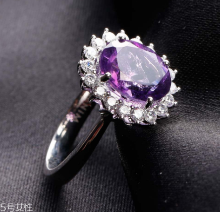 紫水晶戒指寓意是什么？象征愛情帶來(lái)好運(yùn)