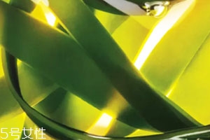 曲酸可以白天用嗎？曲酸可以和vc一起用嗎