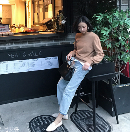 牛仔褲需要每天洗嗎？牛仔褲不用天天洗
