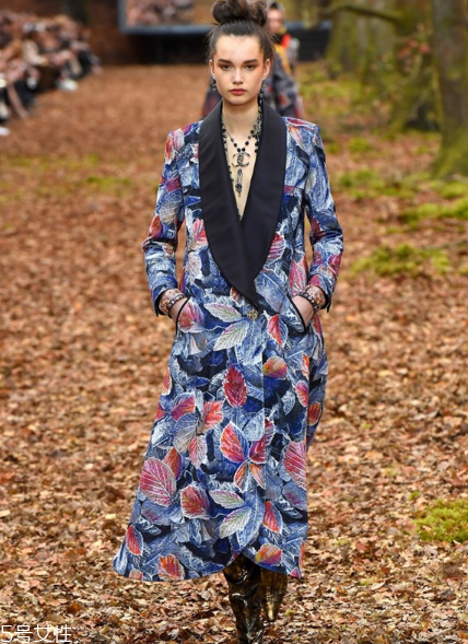 chanel香奈兒2018秋冬系列好看嗎_有哪些款式？
