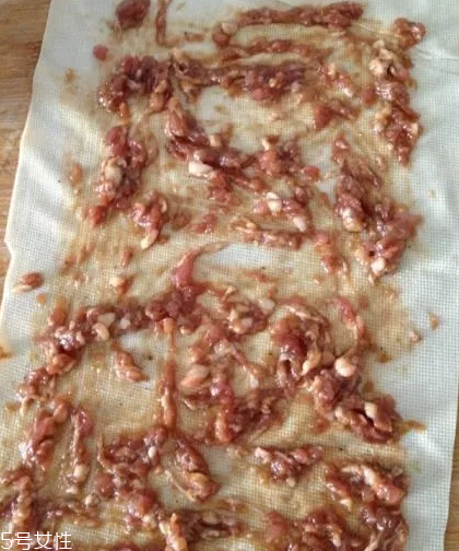 豆腐皮能油炸嗎？火候太猛容易炸糊