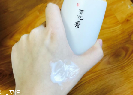 雪花秀滋陰套裝適合什么膚質(zhì)？所有肌膚都適用