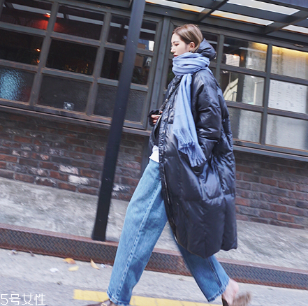 牛仔褲穿著掉色怎么辦？輕度掉色是正常的