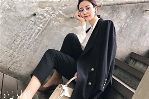 雙排扣西裝怎么搭配？盡顯帥氣女王范兒