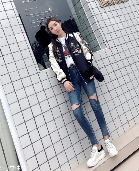 2022年新款棒球服？打造早春休閑風