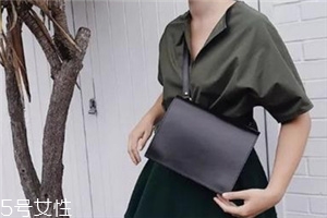 danielle foster是什么牌子？氣質(zhì)型包包推薦