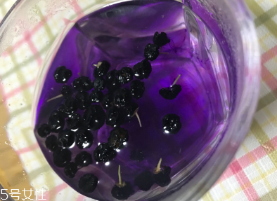 黑枸杞青少年能吃嗎？可以適量喝