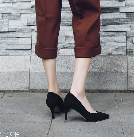 高跟鞋230是多少碼？高跟鞋尺碼要選對(duì)
