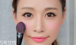 夏天化妝怎么樣不脫妝？8個(gè)小技巧讓你做清爽女神