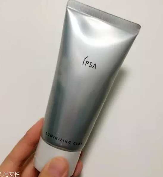 粘土面膜有幾種？高嶺土是最常見的清潔面膜成分