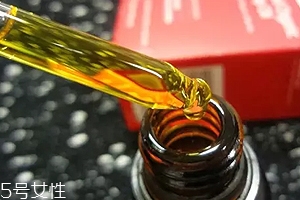 玫瑰果油怎么涂效果最好？搓熱再用加速吸收