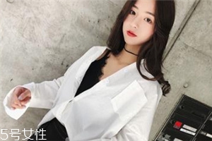 襯衫可以搭配羽絨服嗎？襯衫要這樣搭配