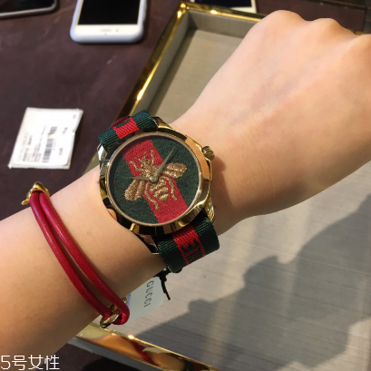 gucci手表多少錢？高貴典雅的經(jīng)典標志