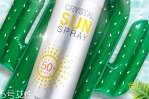 防曬噴霧和氣墊哪個先用？