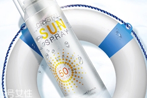 防曬噴霧和粉餅可以一起用嗎？