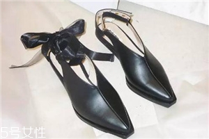 reike nen鞋子多少錢？畫報(bào)般的潮流經(jīng)典
