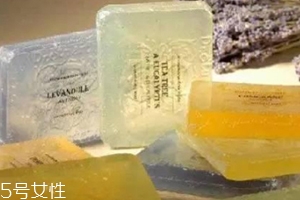 菠丹妮哪個(gè)產(chǎn)品最好用？捷克國(guó)寶級(jí)護(hù)膚品