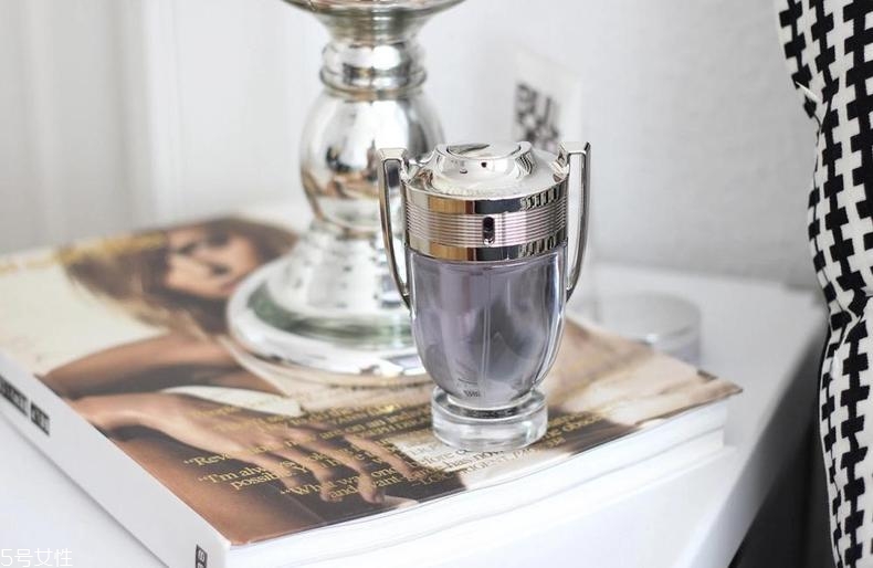 帕科男士淡香水怎么樣？paco rabanne invictus香評(píng)