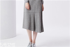 2022年流行什么樣的半身裙？做個(gè)撩人的時(shí)髦精