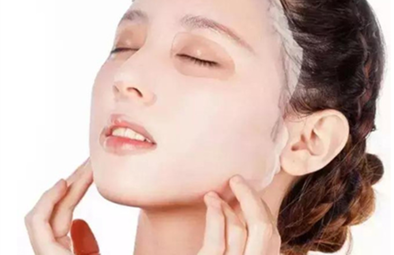護(hù)膚水用了臉上刺痛怎么回事？這3點(diǎn)是關(guān)鍵