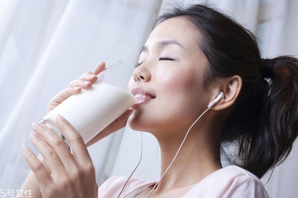 春夏不長(zhǎng)痘的方法是什么？護(hù)膚秘籍都在這里