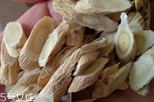 黃芪是什么味道？有點(diǎn)大豆味