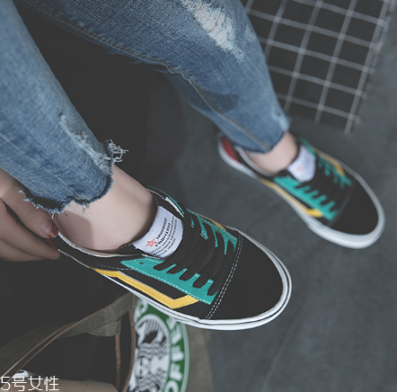 帆布鞋前面怎么清洗？讓帆布鞋煥然一新