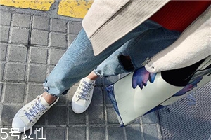 帆布鞋破洞了怎么補？帆布鞋修補方法