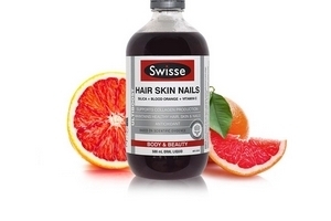 swisse膠原蛋白液含激素嗎？