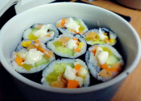 飛魚(yú)籽可以生吃嗎？日料壽司都愛(ài)它