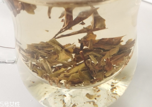 白牡丹茶多少錢一斤？180元左右