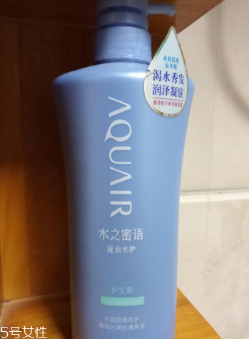 護(hù)發(fā)素沒洗干凈會怎樣？護(hù)發(fā)素殘留會導(dǎo)致脫發(fā)嗎？