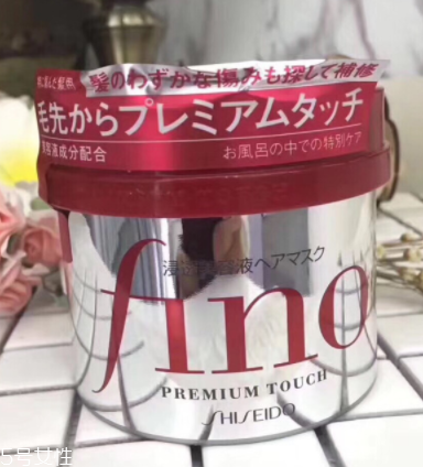 護(hù)發(fā)素沒洗干凈會怎樣？護(hù)發(fā)素殘留會導(dǎo)致脫發(fā)嗎？