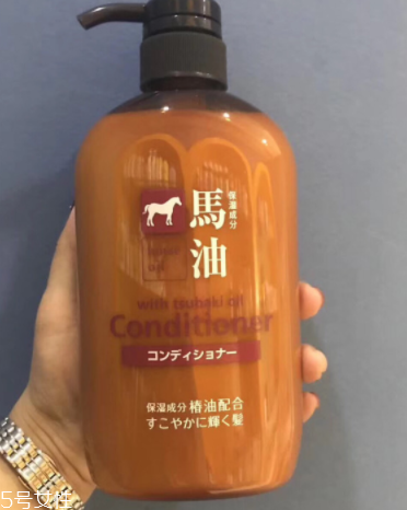 護發(fā)素能當身體乳用嗎？護發(fā)素洗澡了會怎樣？