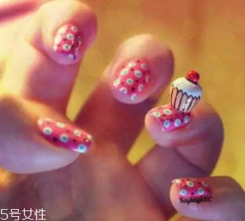 新娘美甲需要哪些工具？新娘美甲diy全攻略