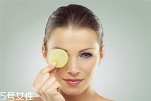 干性皮膚晚上怎么保養(yǎng) 補水保濕是關(guān)鍵