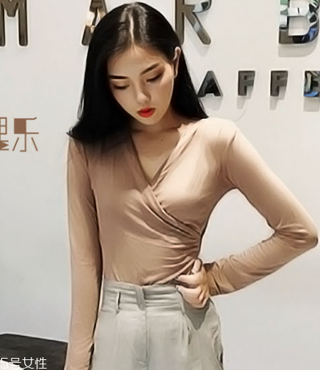 微胖女生春天怎么穿好看？讓你視覺(jué)上小一圈