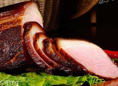 煙熏臘肉怎么炒好吃？做法多多任你選